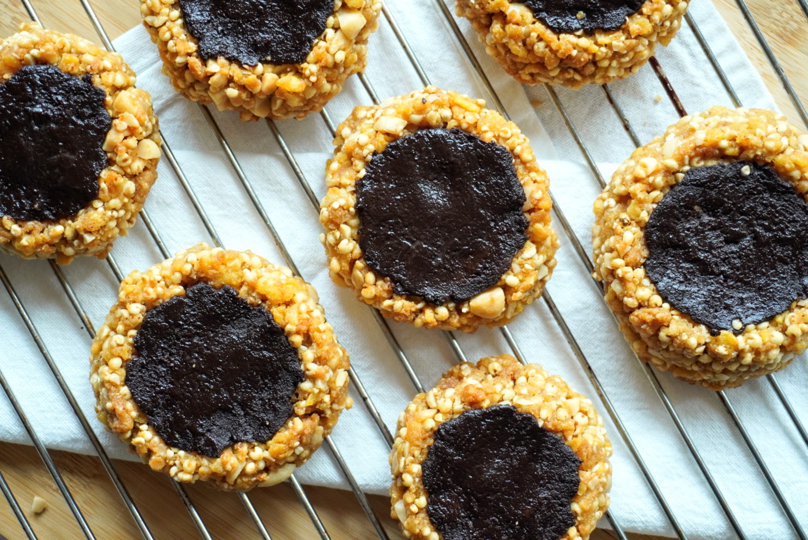 Wegańskie ciasteczka bez cukru i bez glutenu ale z nadzieniem