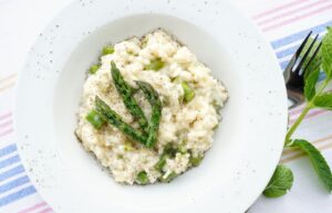 Wegańskie risotto ze szparagami EasyVege